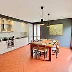Apartman Casa Lory *